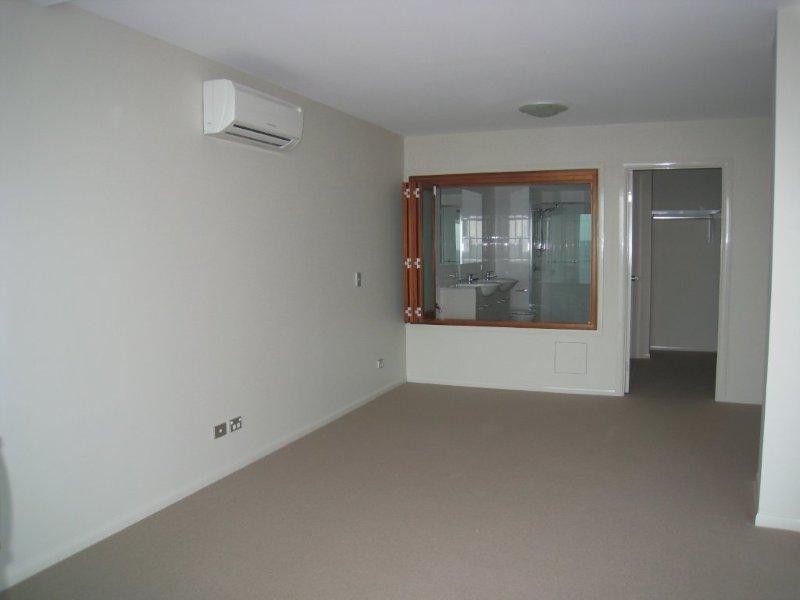 603/6 Oxley Ave, Woody Point QLD 4019