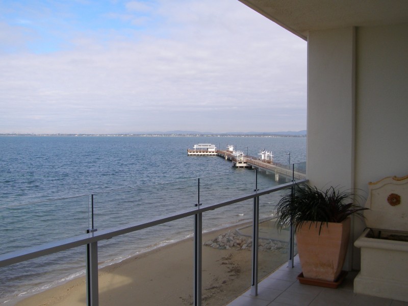 404/6 Oxley Ave, Woody Point QLD 4019