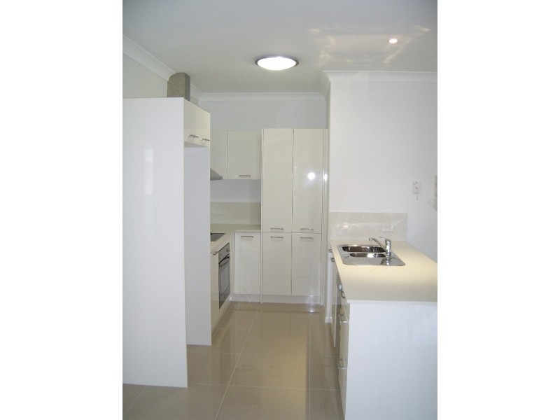 6 Ewart St, Clontarf QLD 4019