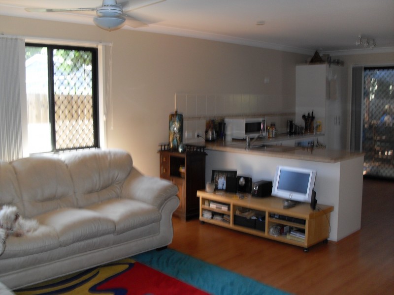 7/5 Bramble st, Woody Point QLD 4019