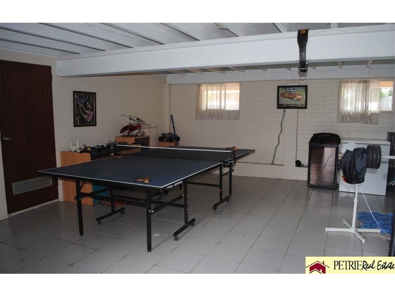 71 Beeville Rd, Petrie QLD 4502