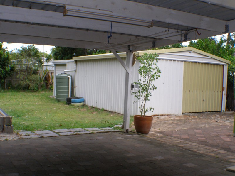 41 Yacht St, Clontarf QLD 4019