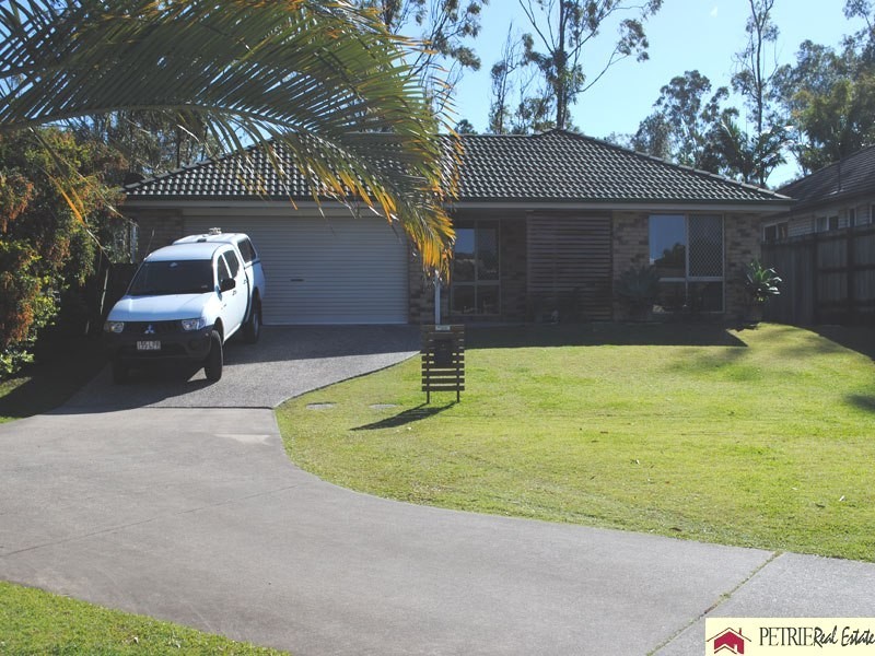 9 Wargon Crt, Petrie QLD 4502