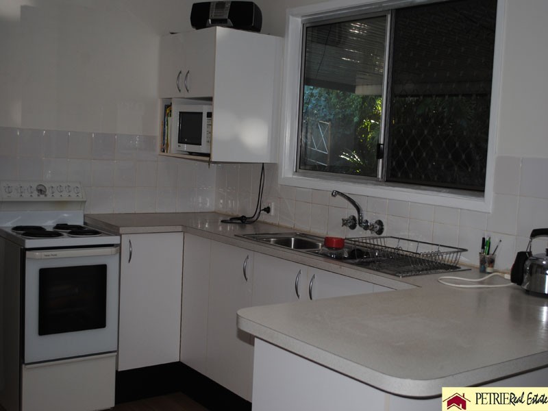 31 Belrose Dr, Petrie QLD 4502