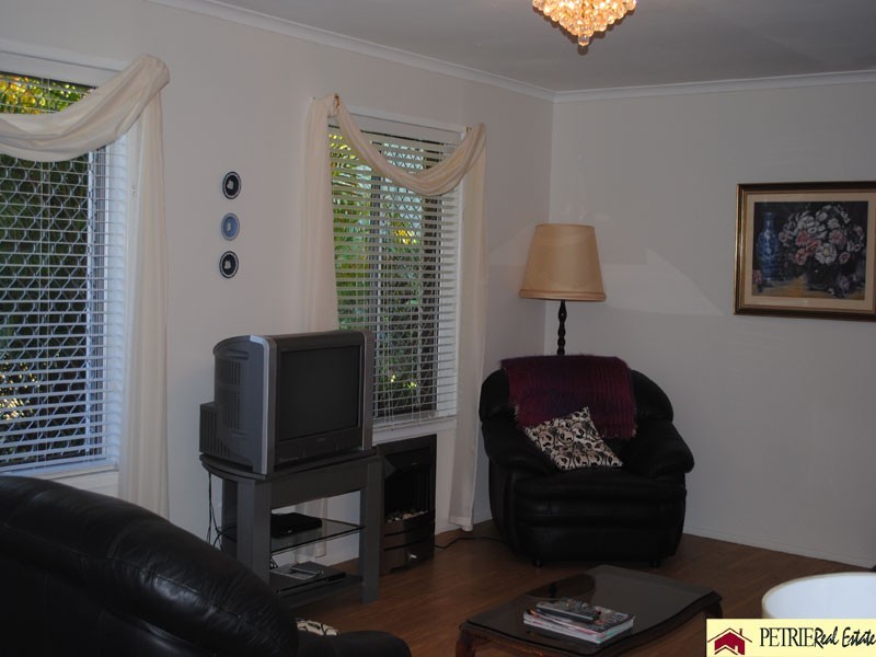 31 Belrose Dr, Petrie QLD 4502