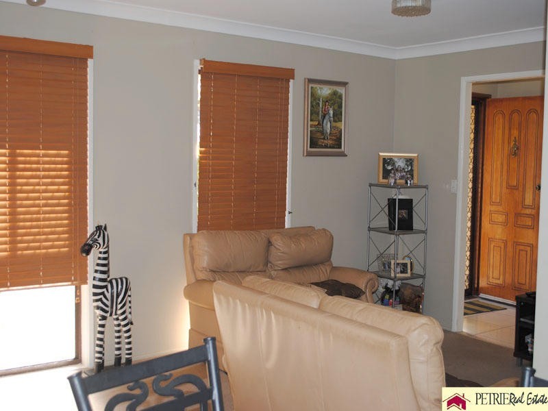 6 Woodlands, Petrie QLD 4502