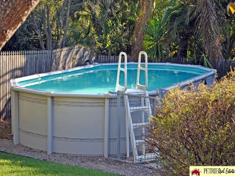 4 Camion, Petrie QLD 4502