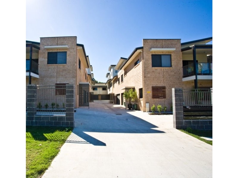 6/14 Georgina St, Woody Point QLD 4019