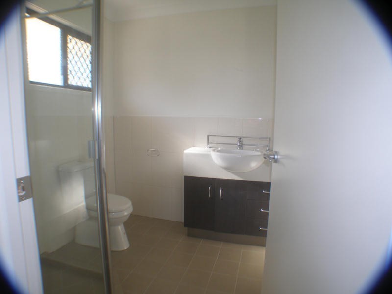 1/108 Elizabeth Av, Clontarf QLD 4019