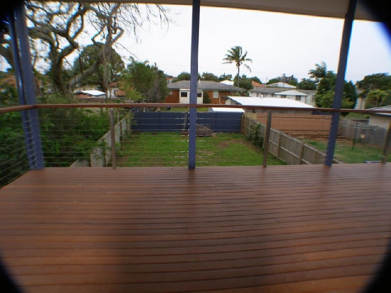 42a Dodds, Margate QLD 4019