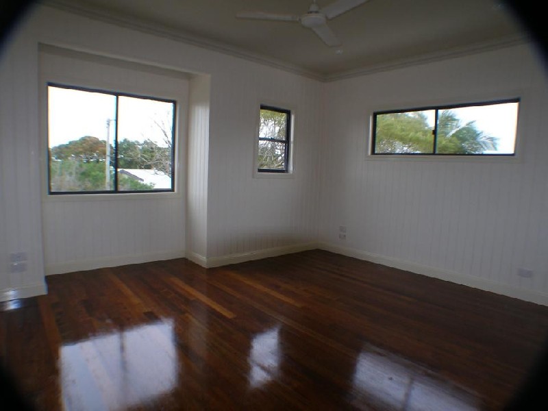 42a Dodds, Margate QLD 4019