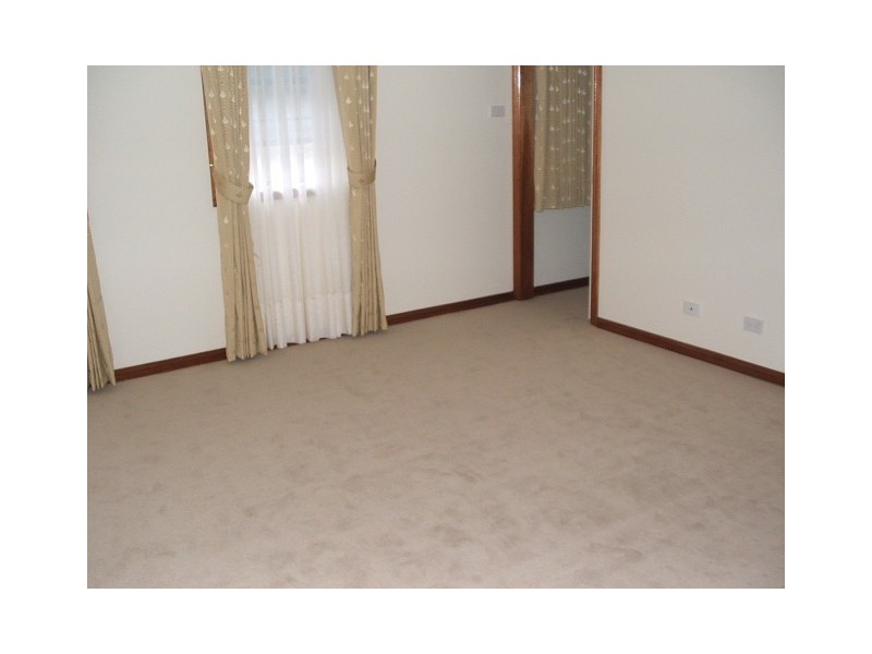 64b Sutherland Rd, Beecroft NSW 2119