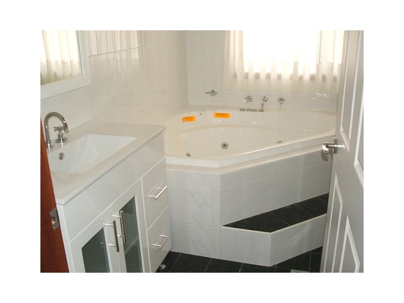 64b Sutherland Rd, Beecroft NSW 2119