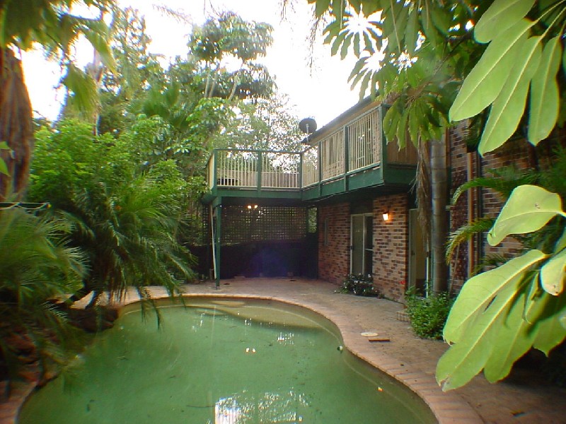 8 Thompson Close, Pennant Hills NSW 2120