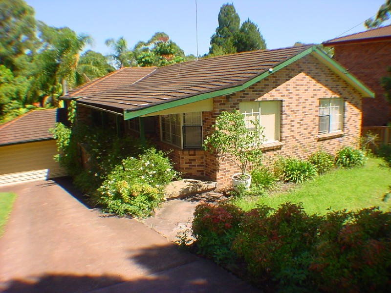 8 Thompson Close, Pennant Hills NSW 2120