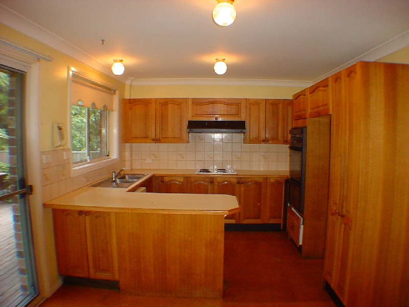 8 Thompson Close, Pennant Hills NSW 2120