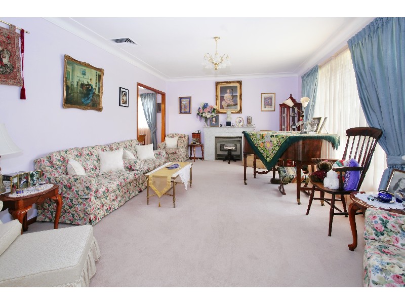 70 Greenhaven Drive, Pennant Hills NSW 2120