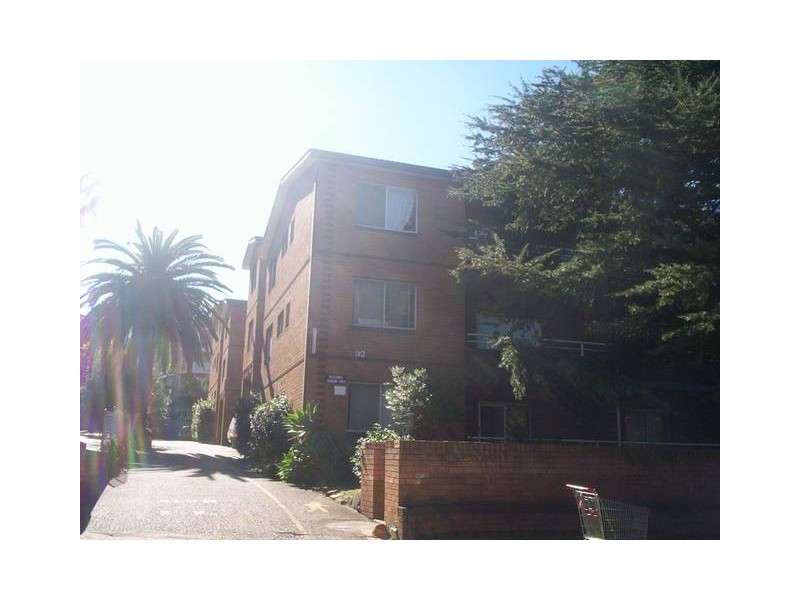 15/12  Essex St, Epping NSW 2121