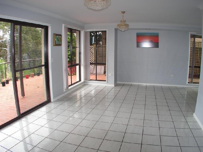 122 Killarney Drive, Killarney Heights NSW 2087