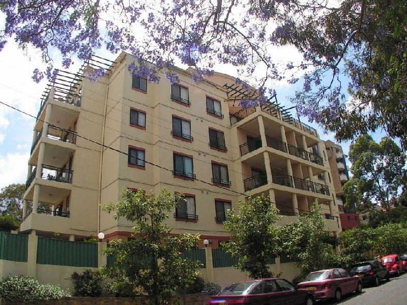 8/7 Freeman Road, Chatswood NSW 2067