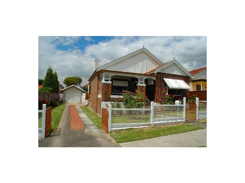 38 Fletcher Street, Campsie NSW 2194