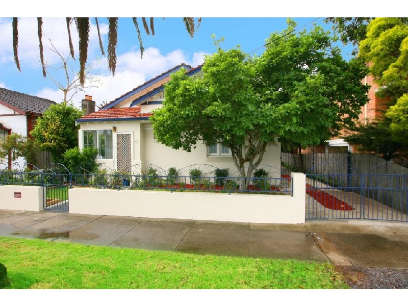 63 Fifth Avenue, Campsie NSW 2194