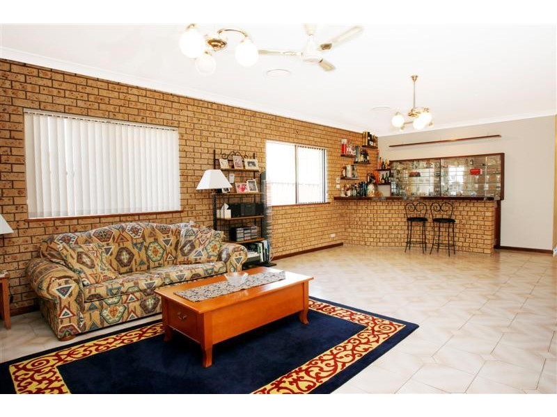 227 Waterloo Road, Greenacre NSW 2190