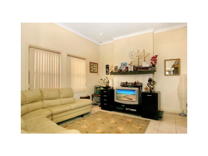 60 Seymour Parade, Belfield NSW 2191