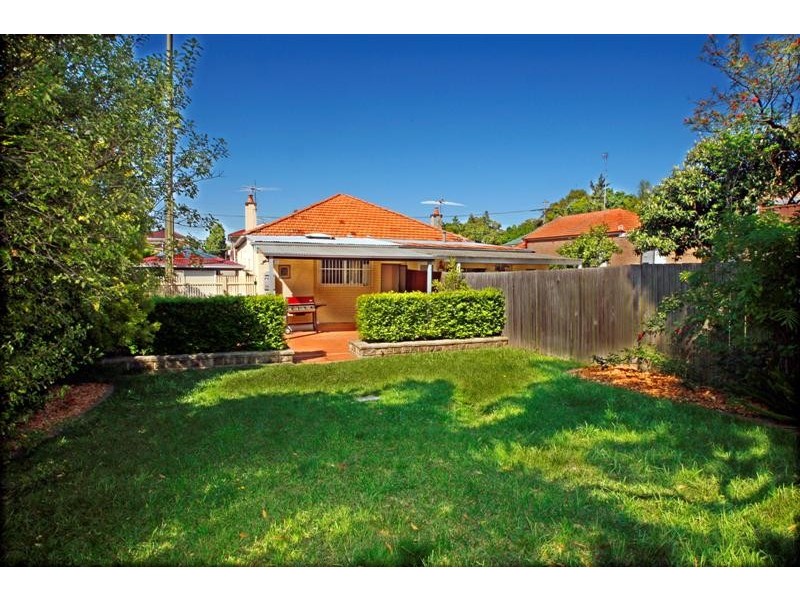 14 Plymouth Street, Enfield NSW 2136