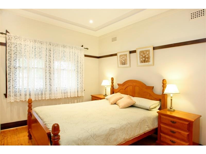 11 Frances Street, Strathfield South NSW 2136