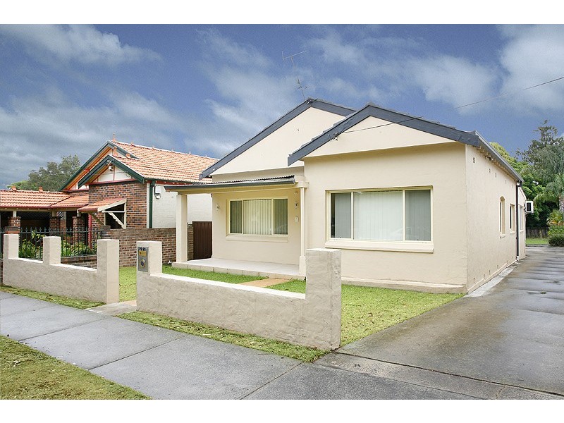 205 Croydon Avenue, Croydon Park NSW 2133