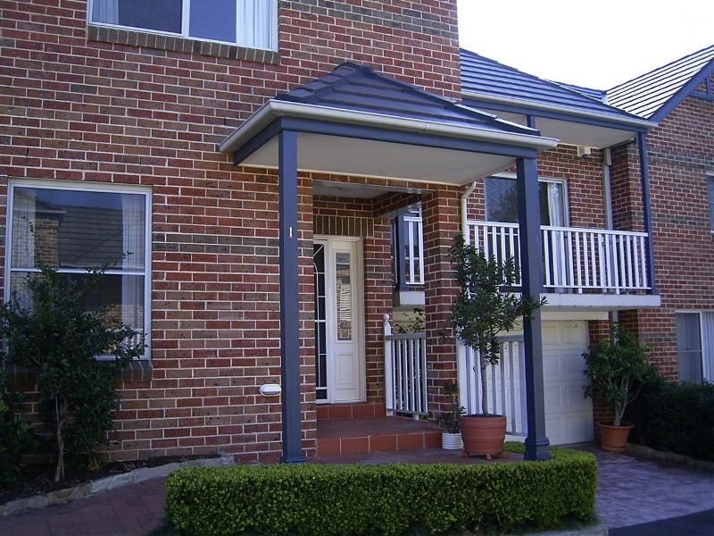 1/8 Shinfield Avenue, St Ives NSW 2075