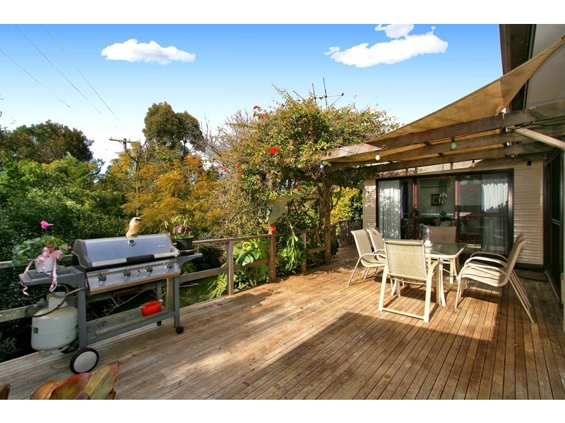 2 Somerset Avenue, Turramurra NSW 2074