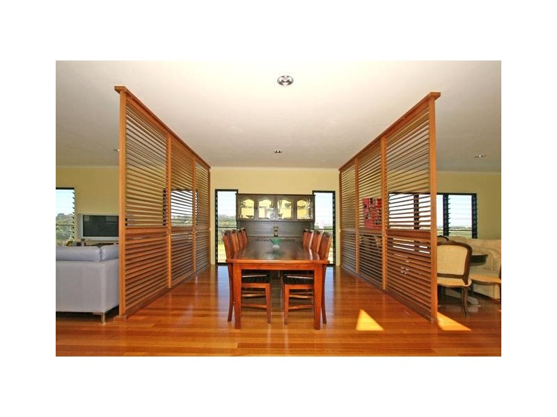 Fernleigh Road, Fernleigh NSW 2479