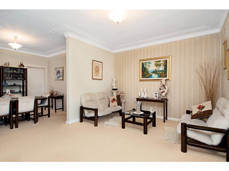 29 Gannons Road, Caringbah NSW 2229