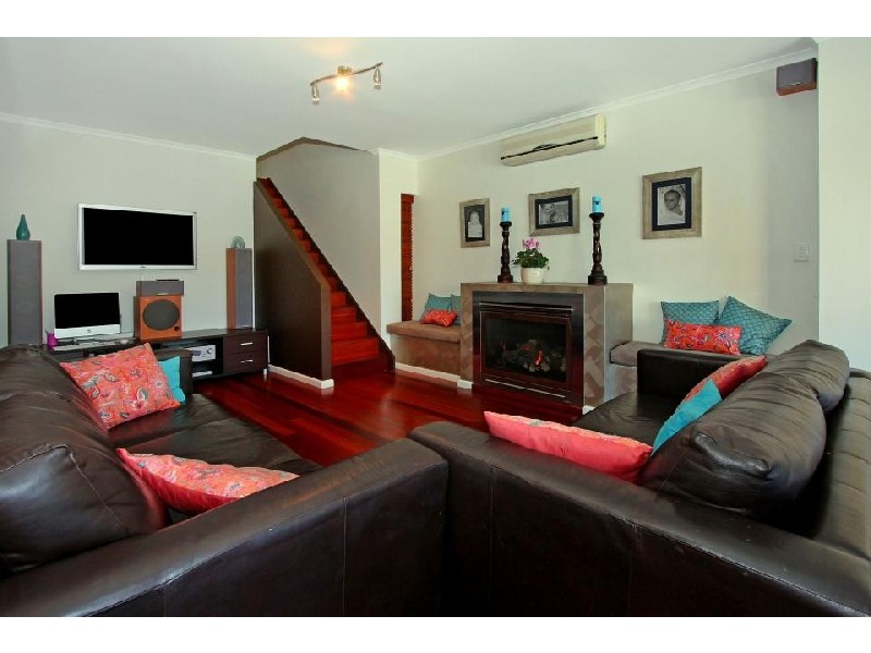 60 Alkaringa Road, Gymea Bay NSW 2227