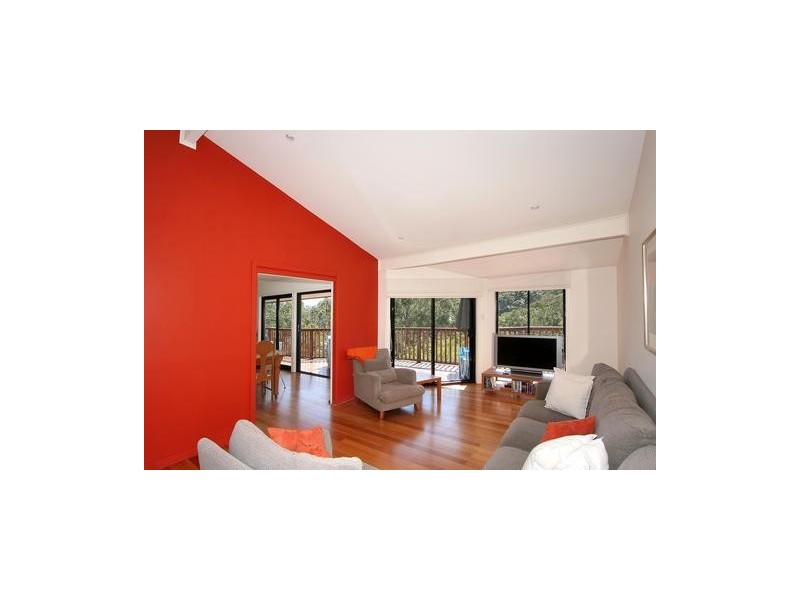 33 Van Buren Circuit, Bonnet Bay NSW 2226