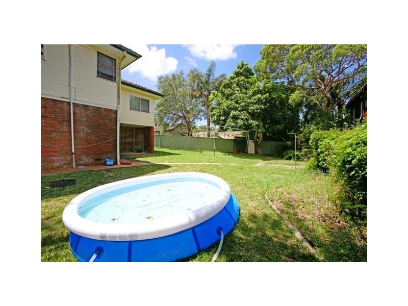 2 Parthenia Street, Dolans Bay NSW 2229