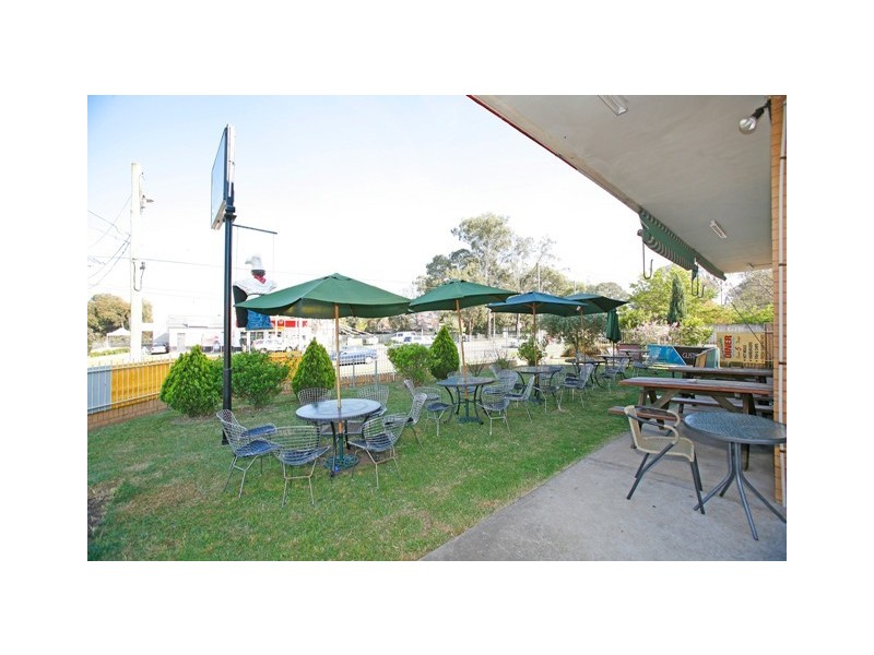 253 Henry Lawson Drive, Georges Hall NSW 2198