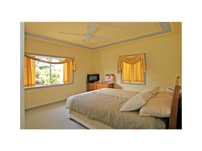 9 Cecil Street, Dolans Bay NSW 2229