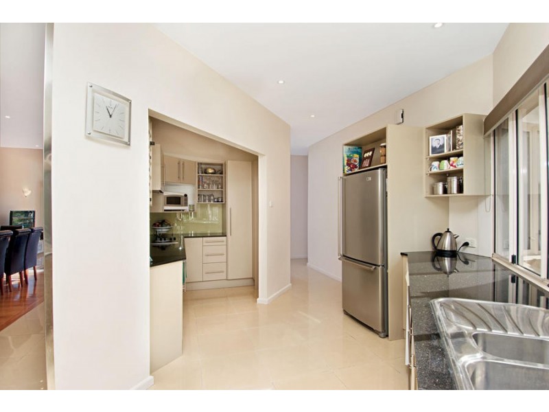 16 Gundawarra Street, Lilli Pilli NSW 2229