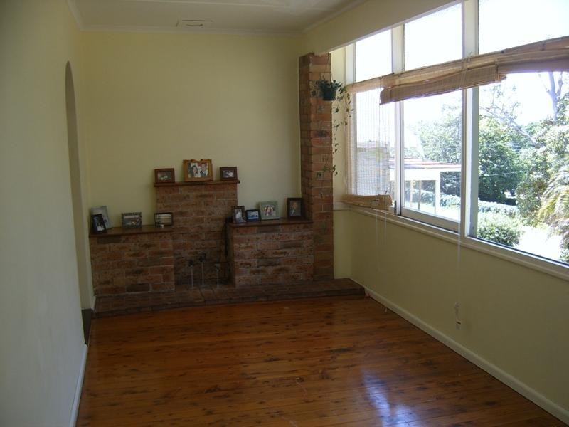 20 Railway Avenue, Austinmer NSW 2515