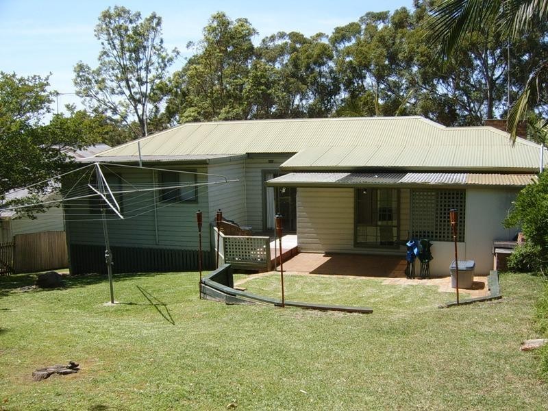 20 Railway Avenue, Austinmer NSW 2515