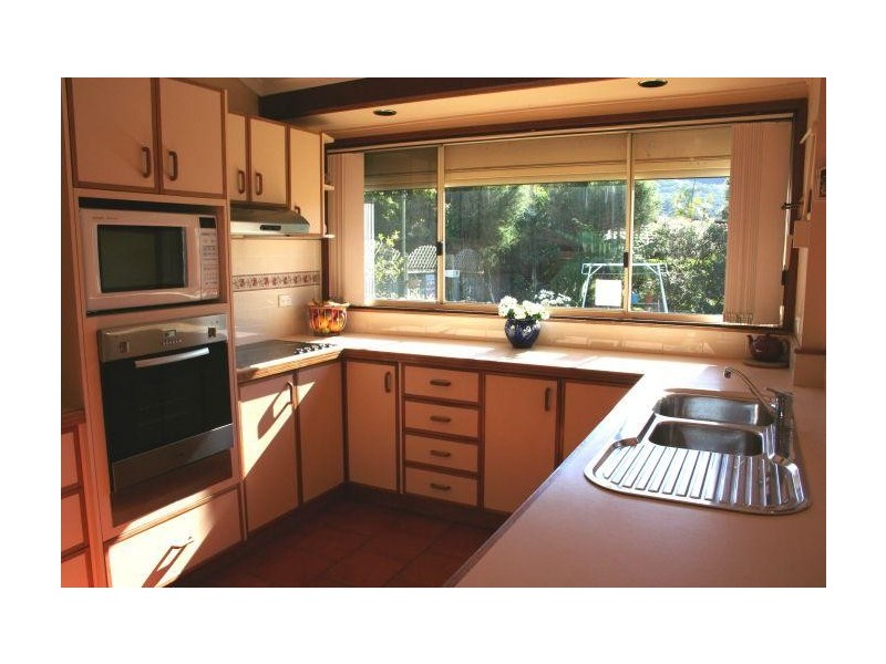 7 Newbold Close, Thirroul NSW 2515