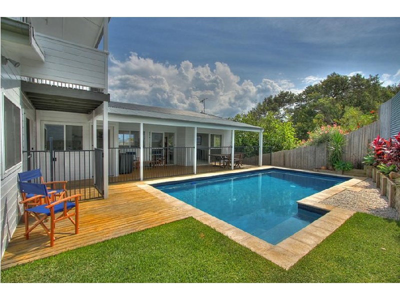 2f Mountain Road, Austinmer NSW 2515