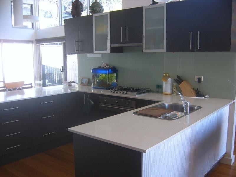102 Phillip Street, Thirroul NSW 2515