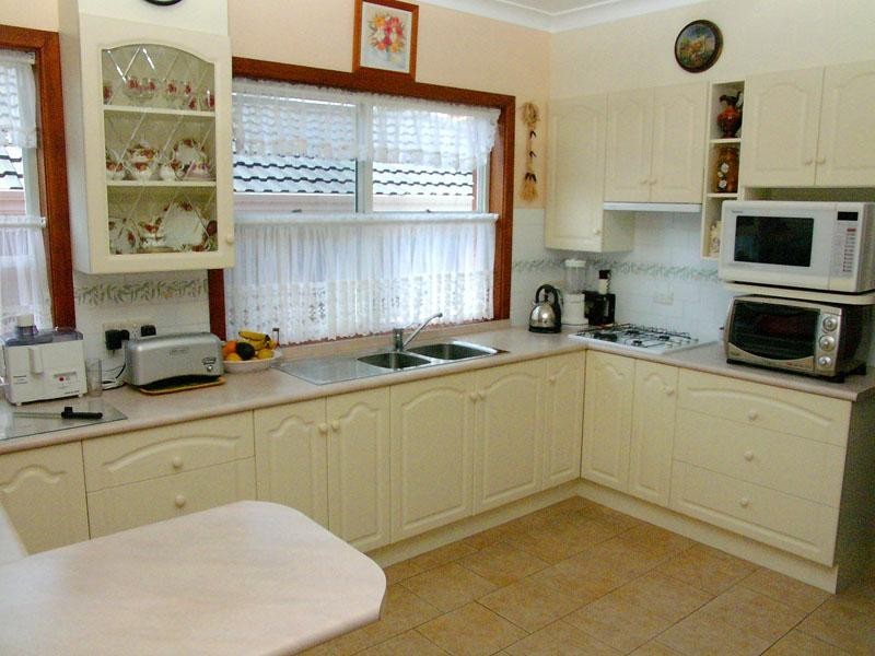 47 Porter Avenue, Mount Warrigal NSW 2528