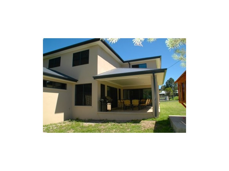 14 Church Street, Bulahdelah NSW 2423