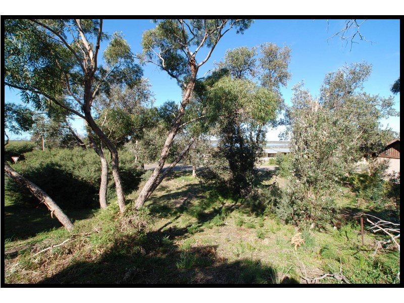 86 Wallaby Street, Loch Sport VIC 3851