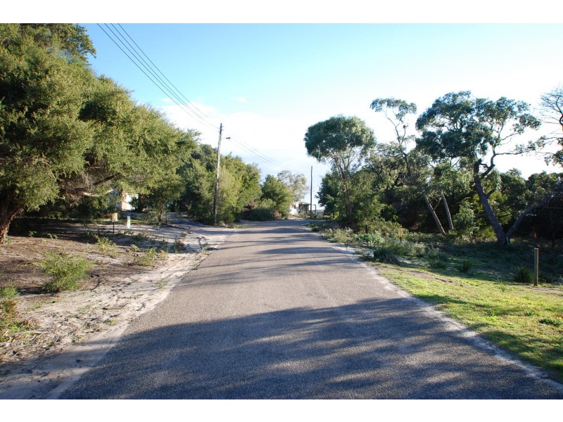 58 Goodlett Avenue, Loch Sport VIC 3851